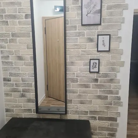 Sky Flats With Parking Apartman