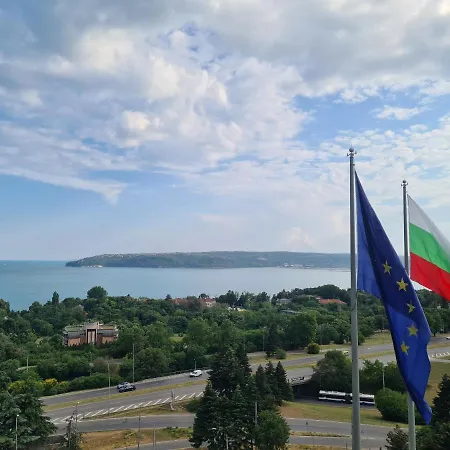 Apartman Sky Flats With Parking Várna