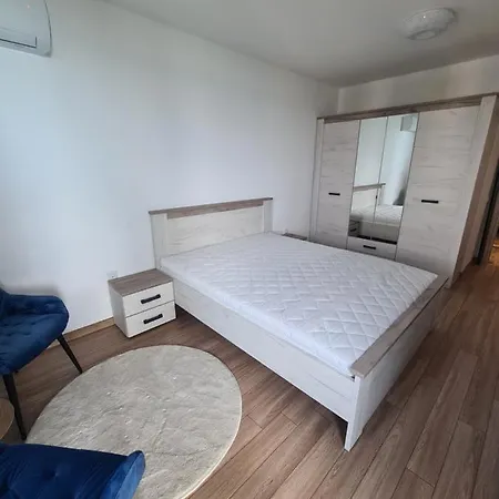 Sky Flats With Parking Apartman Várna